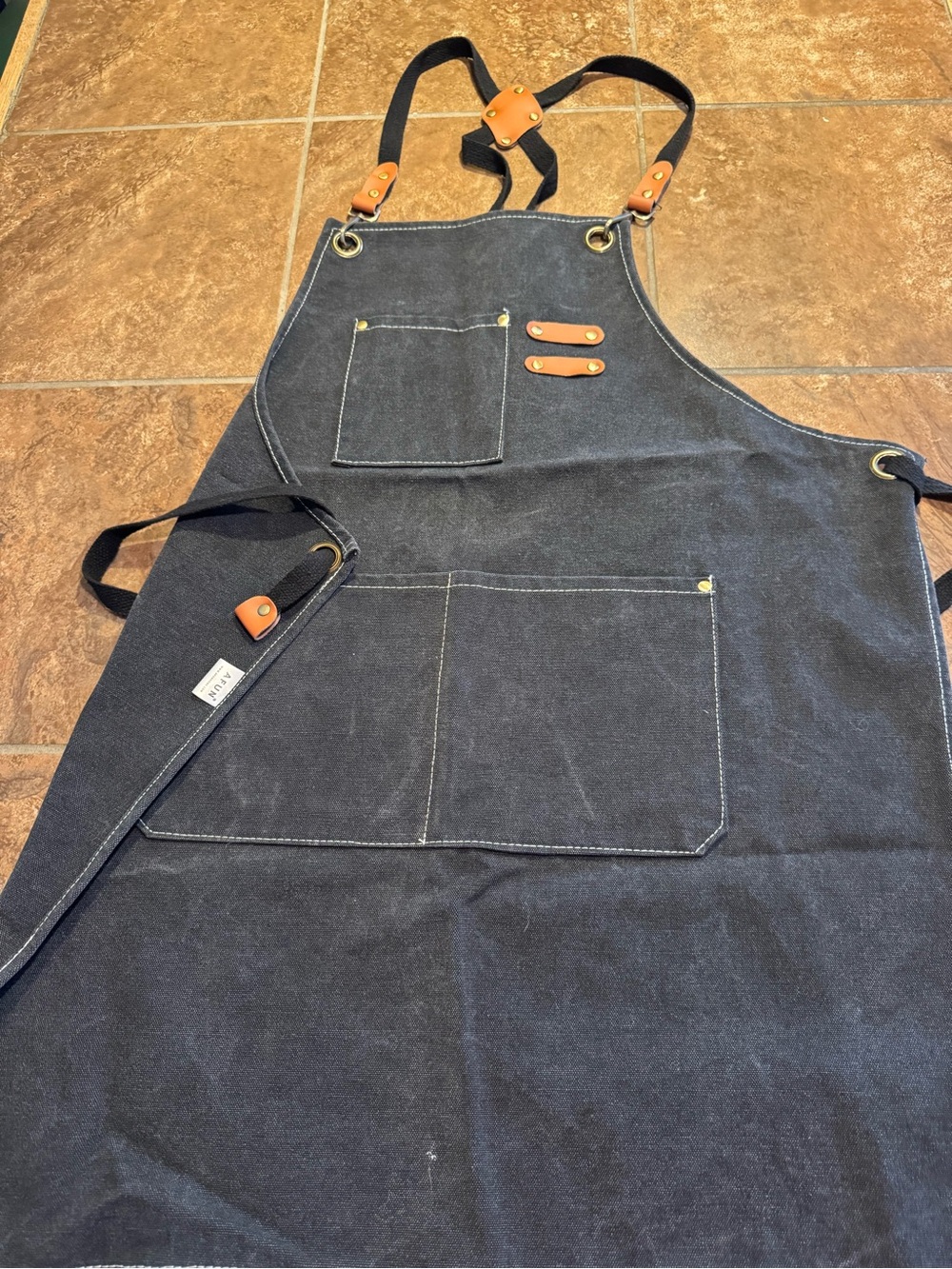 SOLD thank you for everyone’s interest
Canvas Utility Apron with Leather Accent